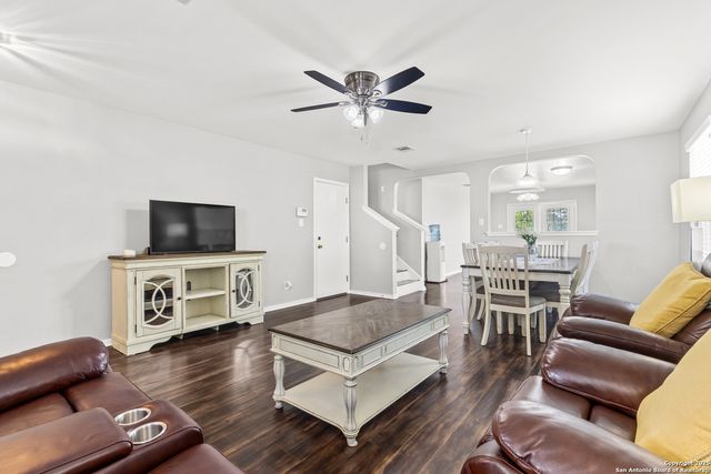 438 Rustic Stable, San Antonio, TX 78227