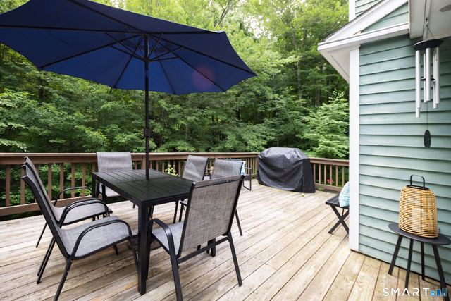 11 Cobblers Mill Road, Newtown, CT 06482