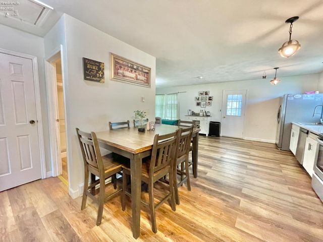 309 Brinker Street, Bellevue, OH 44811