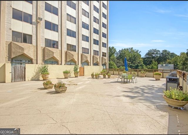 2479 Peachtree Road NE, Atlanta, GA 30305