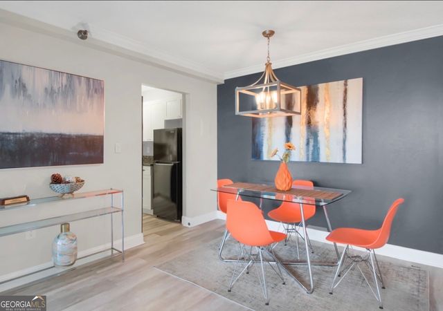 2479 Peachtree Road NE, Atlanta, GA 30305