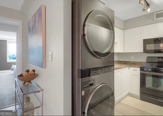 2479 Peachtree Road NE, Atlanta, GA 30305