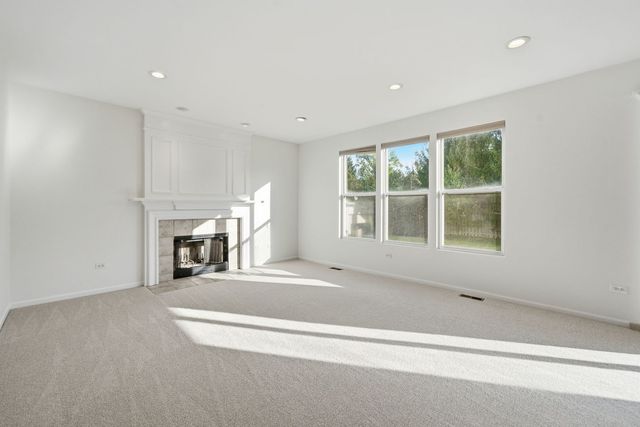 402 Marshall Ash Street, Bolingbrook, IL 60490