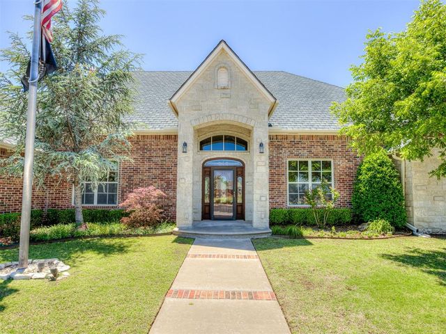 12325 Carriage Way, Oklahoma City, OK 73142