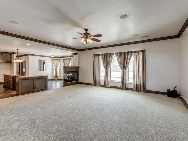 12325 Carriage Way, Oklahoma City, OK 73142