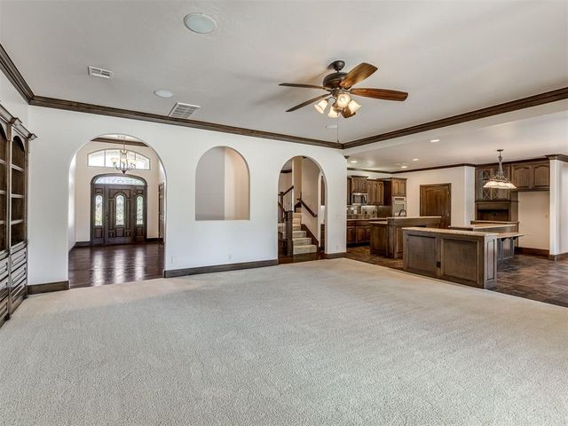 12325 Carriage Way, Oklahoma City, OK 73142