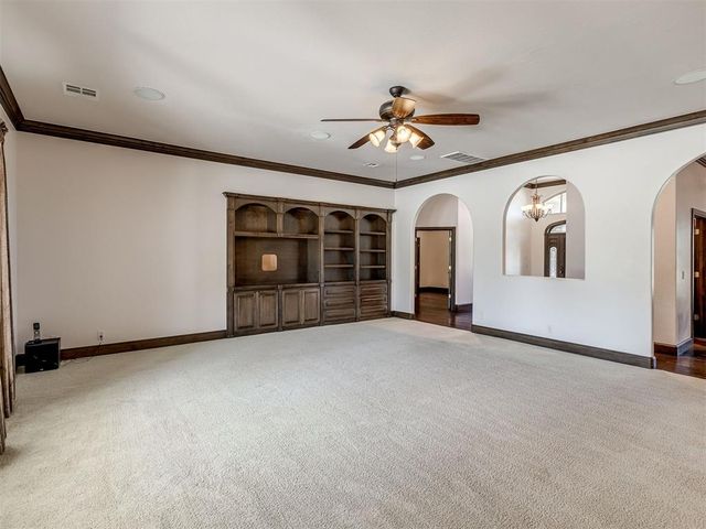 12325 Carriage Way, Oklahoma City, OK 73142