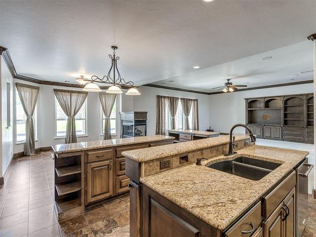 12325 Carriage Way, Oklahoma City, OK 73142