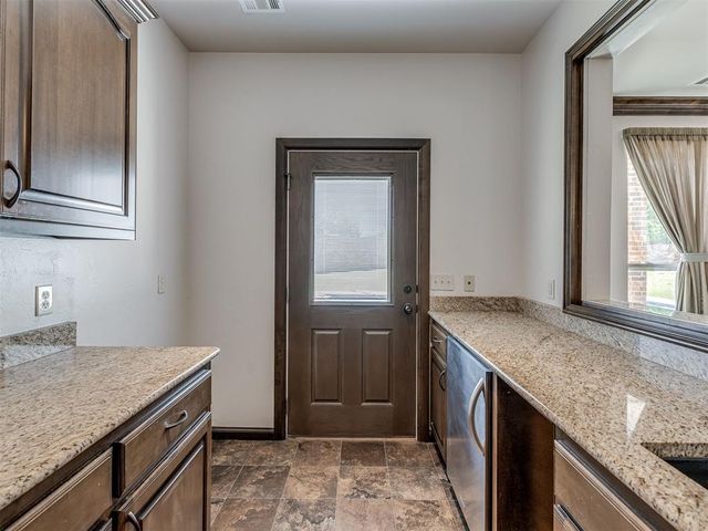 12325 Carriage Way, Oklahoma City, OK 73142