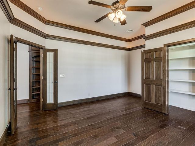12325 Carriage Way, Oklahoma City, OK 73142