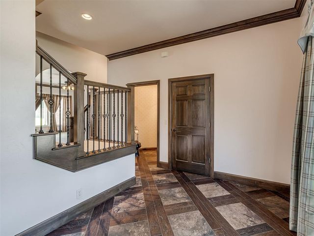 12325 Carriage Way, Oklahoma City, OK 73142