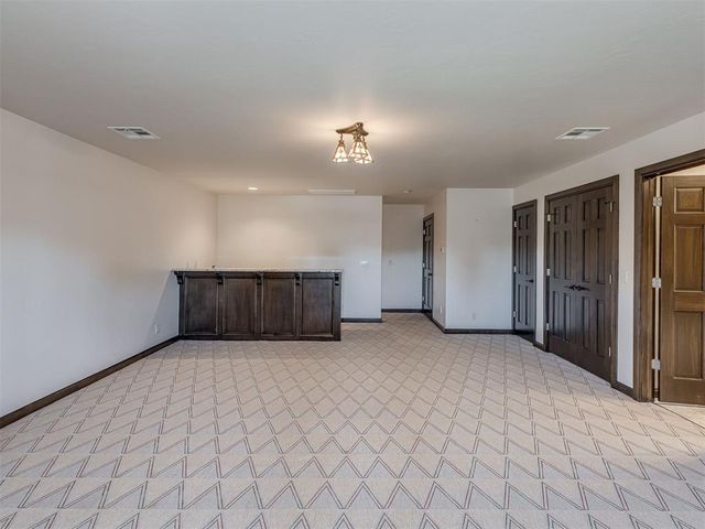 12325 Carriage Way, Oklahoma City, OK 73142
