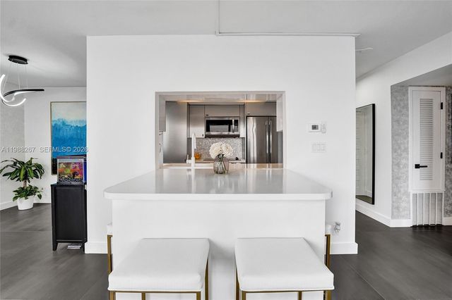 430 Golden Isles Dr 201, Hallandale Beach, FL 33009