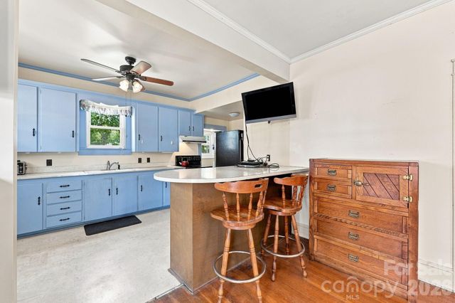313 S Ridge Avenue, Kannapolis, NC 28083