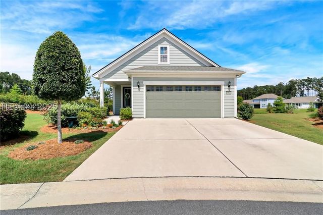 582 Blue Jay Ln, Okatie, SC 29909