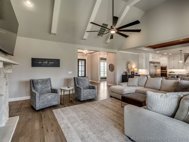16401 S 1st West Avenue, Glenpool, OK 74033
