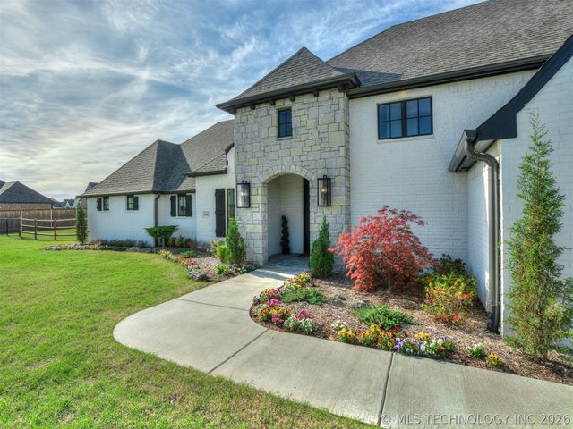 16401 S 1st West Avenue, Glenpool, OK 74033