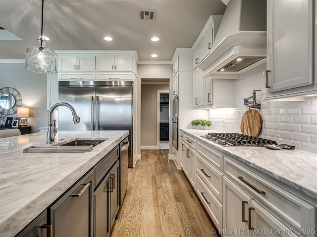 16401 S 1st West Avenue, Glenpool, OK 74033