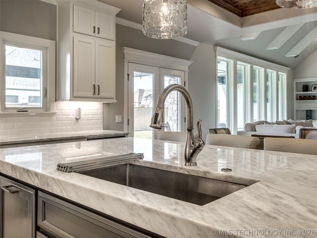 16401 S 1st West Avenue, Glenpool, OK 74033