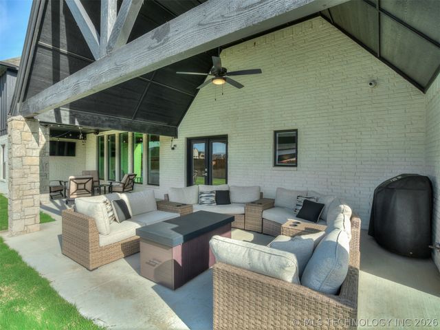 16401 S 1st West Avenue, Glenpool, OK 74033
