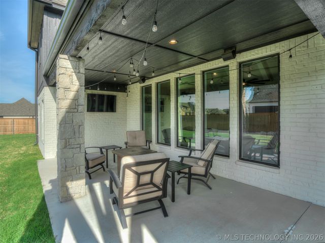 16401 S 1st West Avenue, Glenpool, OK 74033