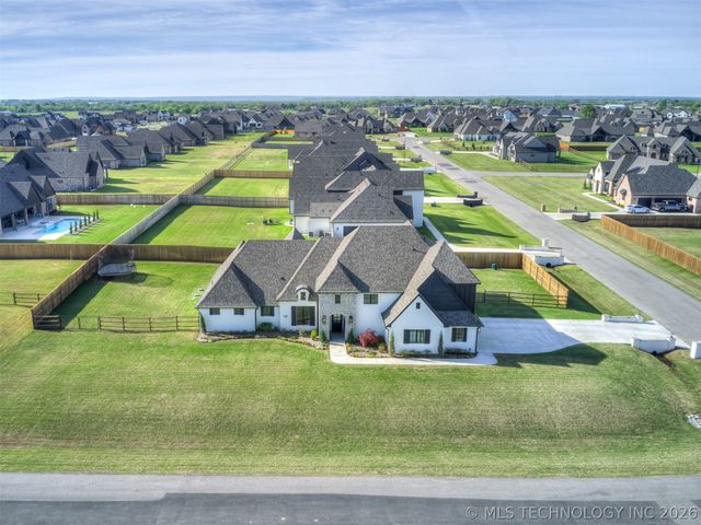 16401 S 1st West Avenue, Glenpool, OK 74033