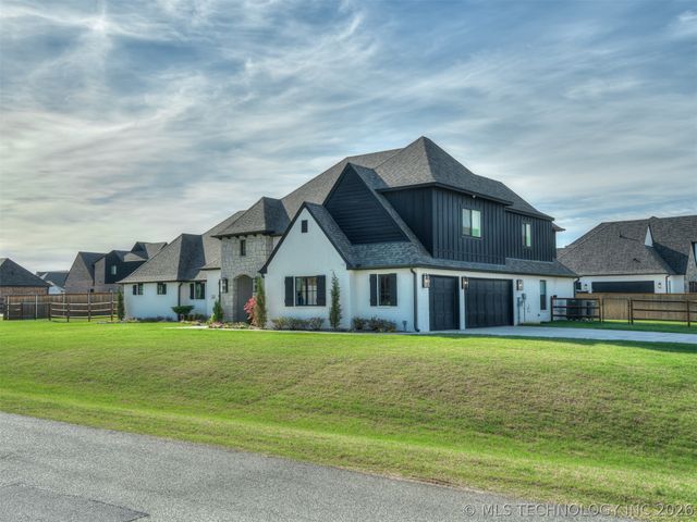 16401 S 1st West Avenue, Glenpool, OK 74033
