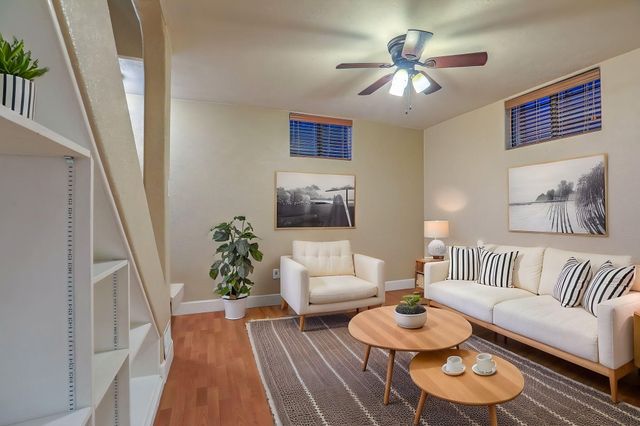 415 Amherst Drive SE, Albuquerque, NM 87106