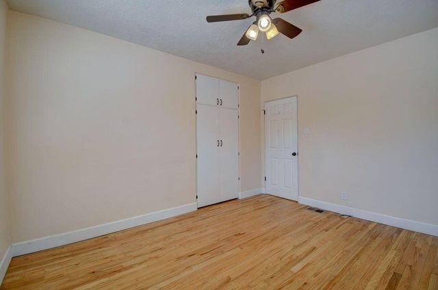 415 Amherst Drive SE, Albuquerque, NM 87106