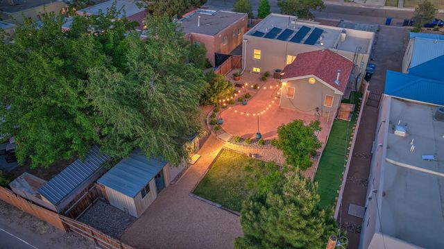 415 Amherst Drive SE, Albuquerque, NM 87106