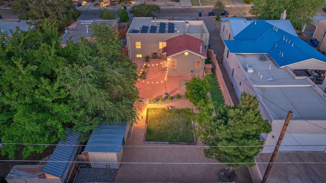 415 Amherst Drive SE, Albuquerque, NM 87106