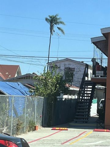 2062-64 Irving St, San Diego, CA 92113