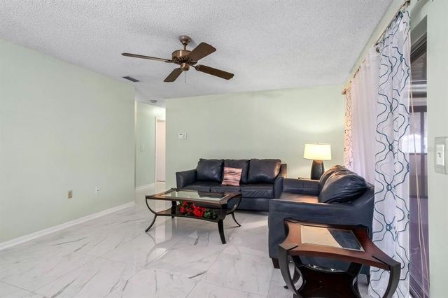 15083 SW 43RD TERRACE ROAD, Ocala, FL 34473