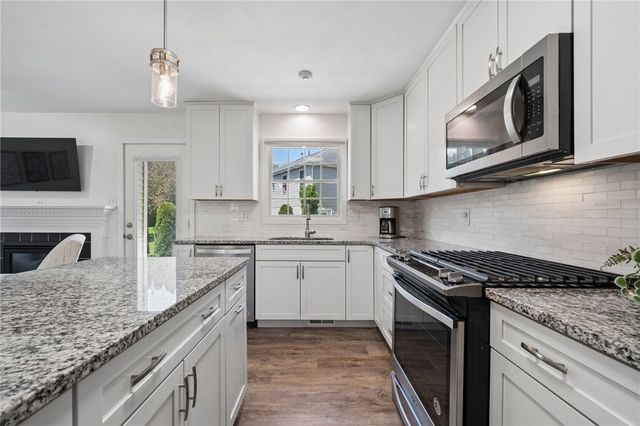 1012 BLUE RIDGE DRIVE, Unity Twp, PA 15650