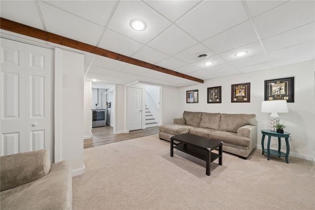 1012 BLUE RIDGE DRIVE, Unity Twp, PA 15650