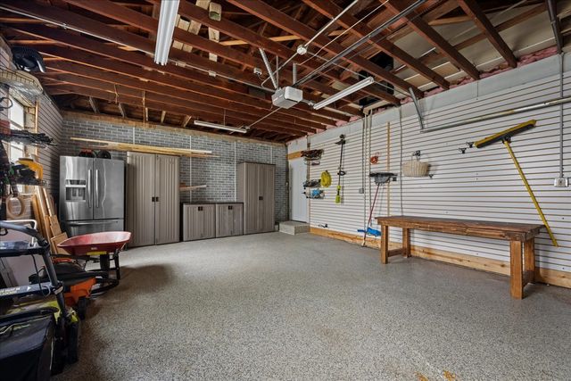 1316 S 4th Street, St. Charles, IL 60174