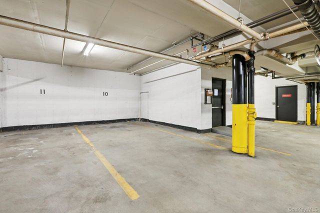 24 Carhart Avenue 210, White Plains, NY 10605