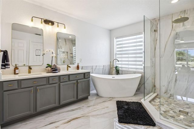 147 TROON CIRCLE, Davenport, FL 33897