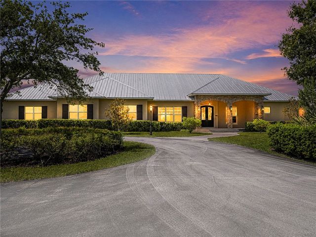 6655 Carson Trail Drive, Vero Beach, FL 32967