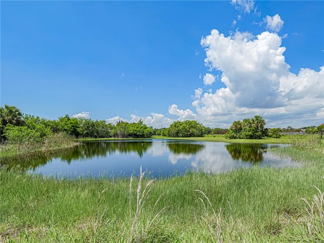 6655 Carson Trail Drive, Vero Beach, FL 32967