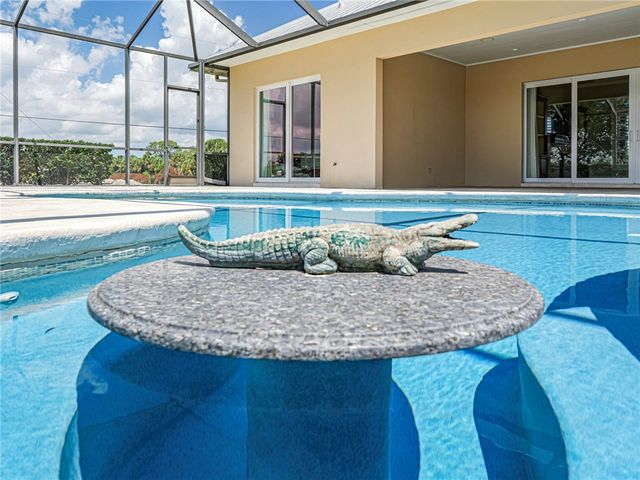 6655 Carson Trail Drive, Vero Beach, FL 32967