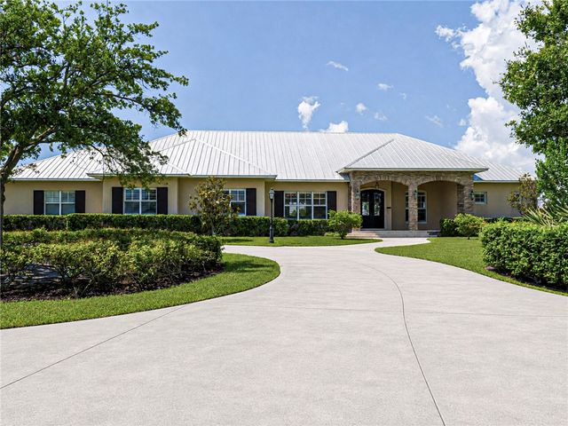 6655 Carson Trail Drive, Vero Beach, FL 32967