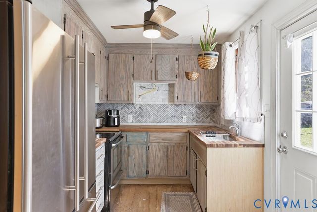 3200 Manorcrest Rd, Richmond, VA 23234