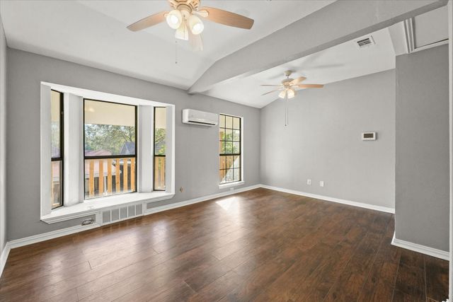 929 S Rosemont Avenue, Dallas, TX 75208