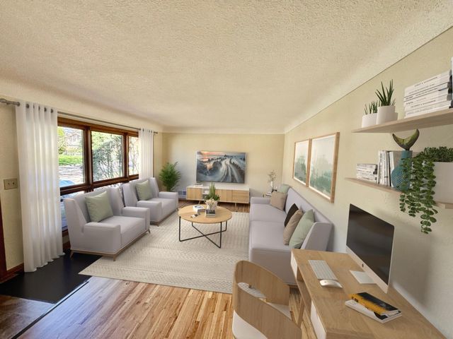 130 17th Avenue N, South Saint Paul, MN 55075