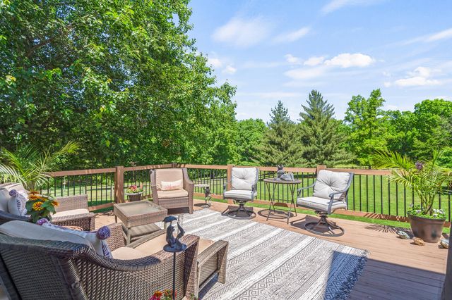 4700 E DEER NOLL RD, Columbia, MO 65201