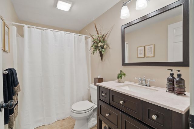4700 E DEER NOLL RD, Columbia, MO 65201