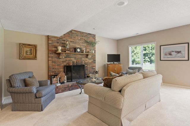 4700 E DEER NOLL RD, Columbia, MO 65201