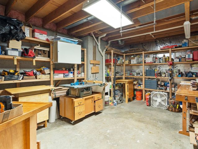4700 E DEER NOLL RD, Columbia, MO 65201