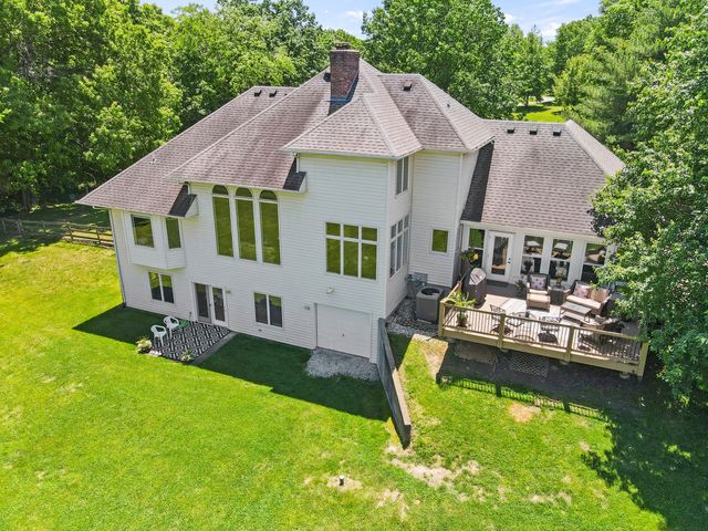 4700 E DEER NOLL RD, Columbia, MO 65201